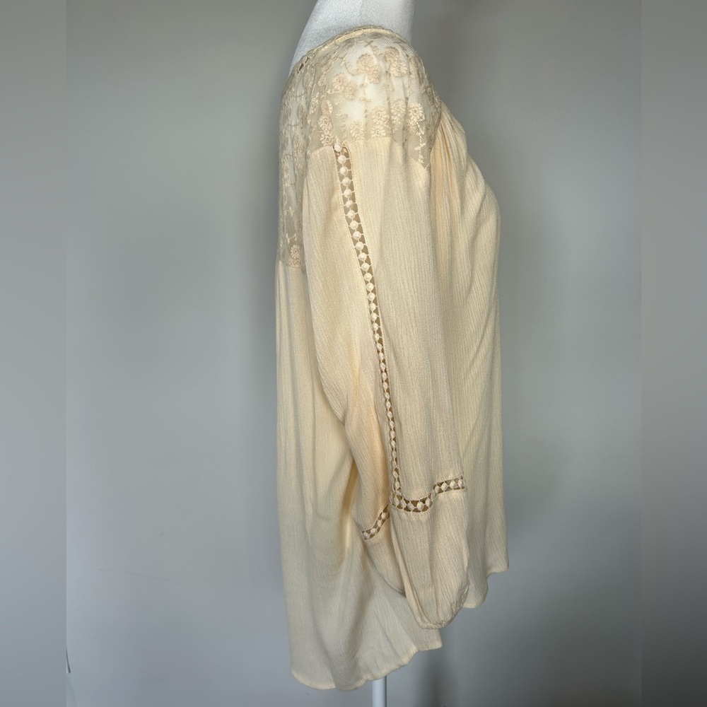 NWT John Paul Richard ivory v-neck lace 3/4 sleeve boho bohemian blouse - size M - Picture 5 of 11